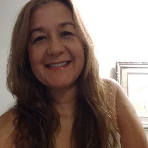 Meet your Posher, Maria - Picture 1 of 1